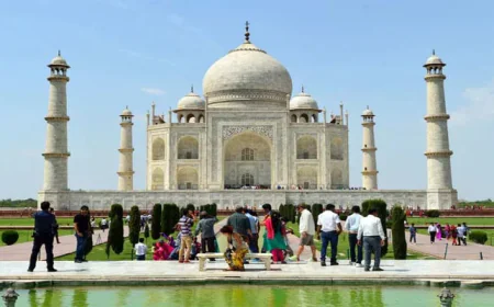 India’s Tourism Faces Strain as Bangladesh Visitors Decline
