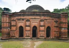 500-year-old Khania Dighi Mosque in Chapainawabganj: A witness of history