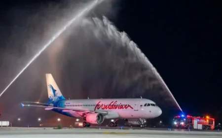 Maldivian restarts Malé–Dhaka flights with ceremonial welcome