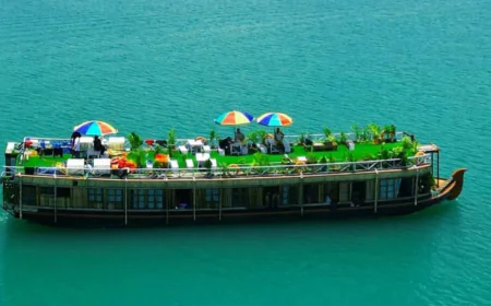 Padma houseboat trips emerge as popular Eid getaway near Dhaka