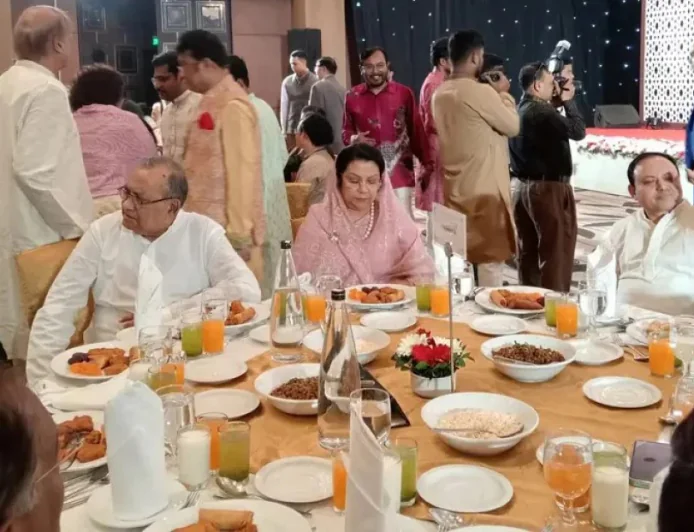 ভারতীয় হাইকমিশন আয়োজিত ইফতার অনুষ্ঠানে বেসামরিক বিমান পরিবহন ও পর্যটন মন্ত্রীর অংশগ্রহণ