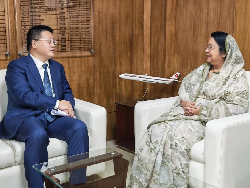 Civil aviation minister holds talks with Chinese ambassador