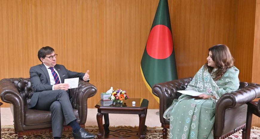 Paris, Dhaka hold talks on cultural exchange, migration issues