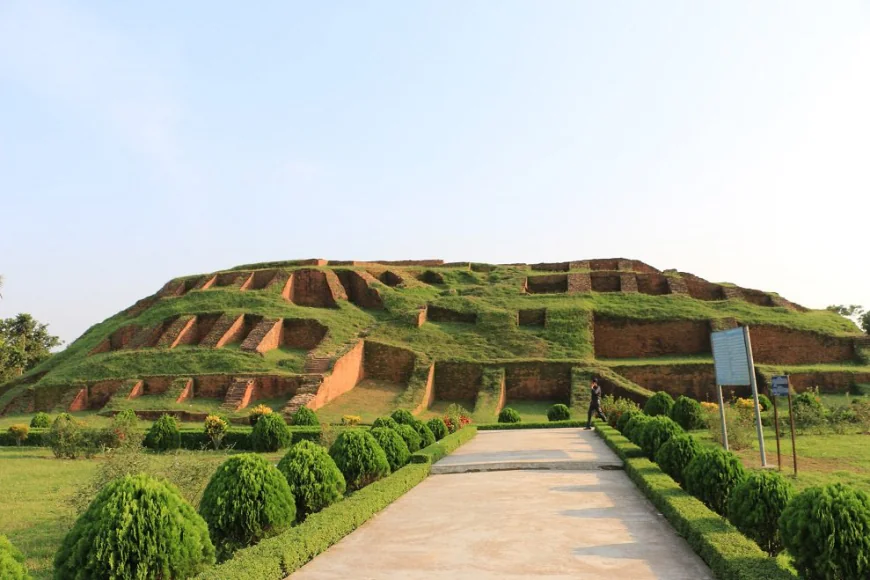 Eid escapes in Bogura where history, nature and culture converge