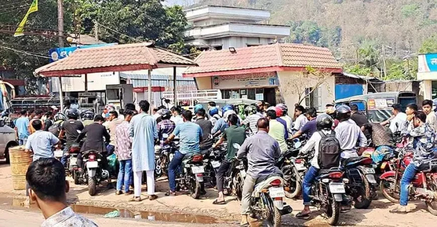 Fuel shortage in Bandarban sparks tension between locals, biker tourists