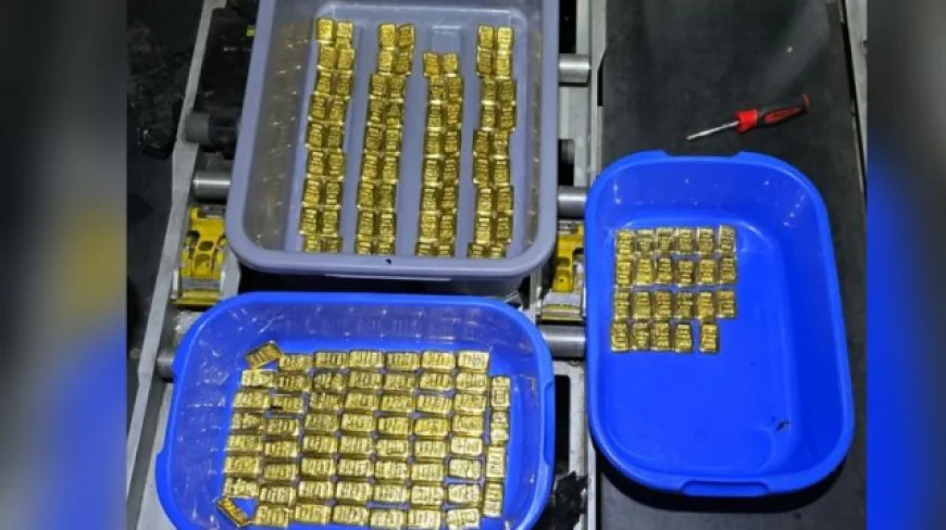 18kg gold recovered from Biman aircraft toilet at Dhaka airport