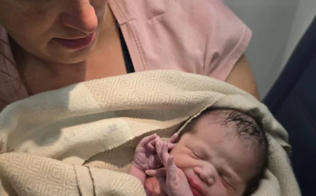 Passenger delivers baby on Delta flight