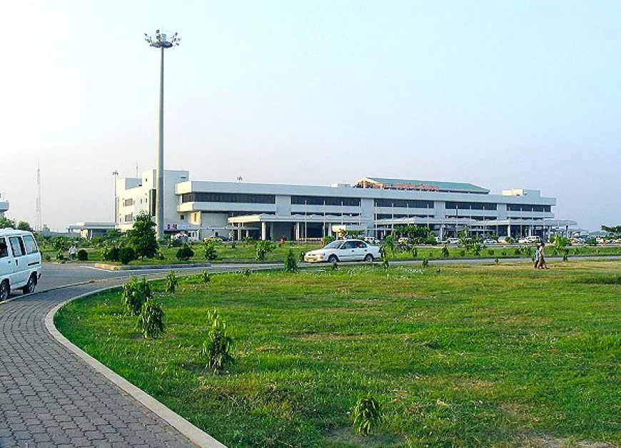 16 international flights cancelled at Ctg airport, situation improving