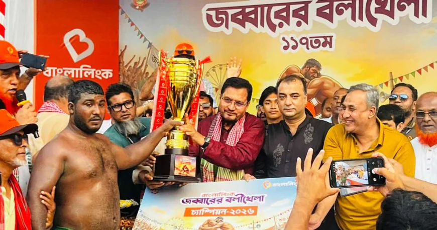 Baga Sharif unbeaten champ at historic Jabbarer Boli Khela
