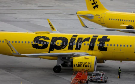 Spirit Airlines winds up biz for jet fuel price hike