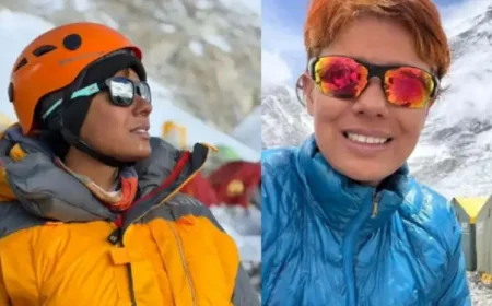 Nimni scales Mount Everest
