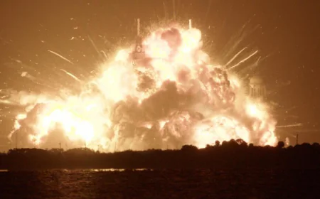 New Glenn explodes during ground test