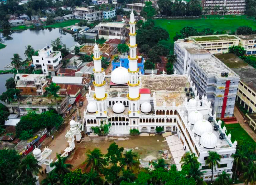 Visit centuries-old Mai Saheba Mosque in Sherpur