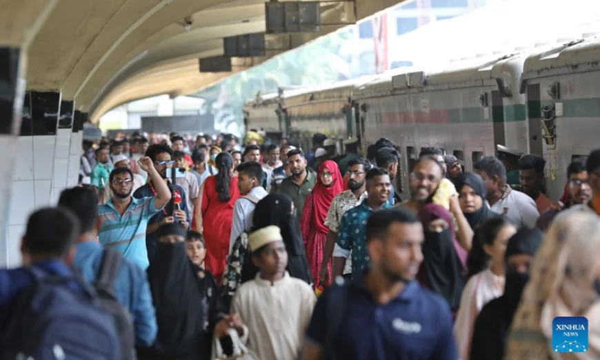 Eid rush fuels domestic tourism