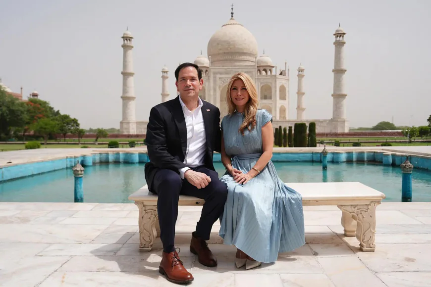 Marco Rubio visits Taj Mahal