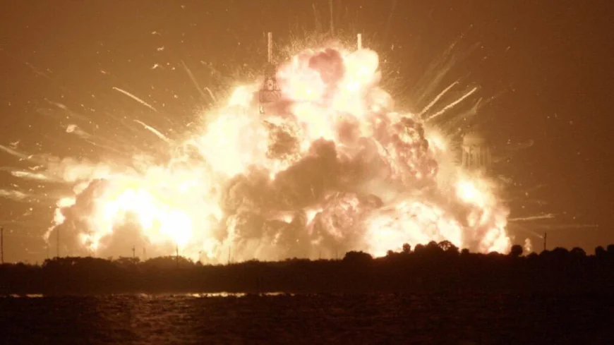 New Glenn explodes during ground test