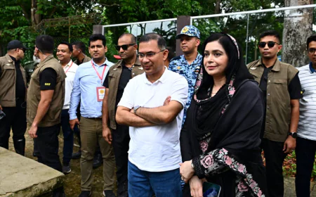 PM visits Dulahazara Safari Park