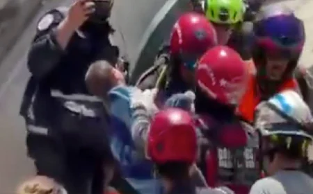 Boy rescued three days after Venezuela quakes