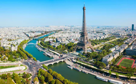 Heatwave forces early closures of Paris landmarks