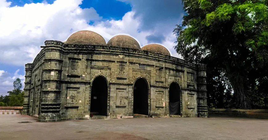 Kusumba Mosque: A timeless architectural gem