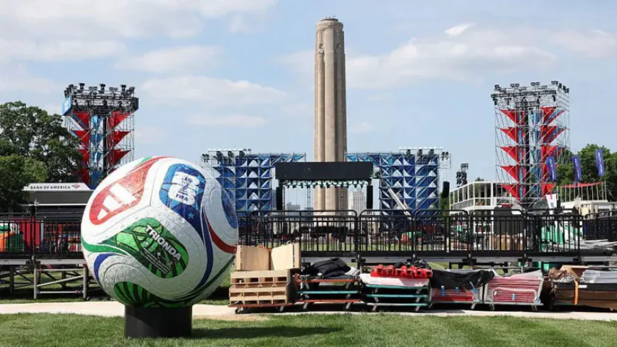 US hospitality hiring rises before World Cup
