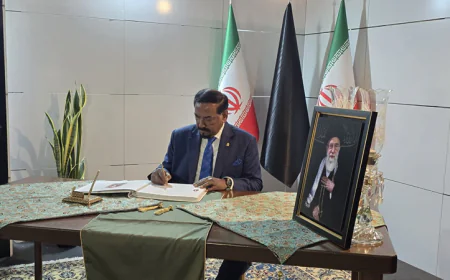 Speaker Hafiz pays tribute at Khamenei's funeral