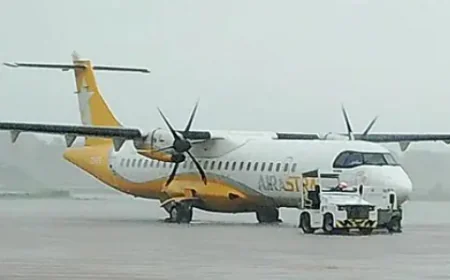 Rough weather diverts three flights, disrupts operations at Chattogram Airport