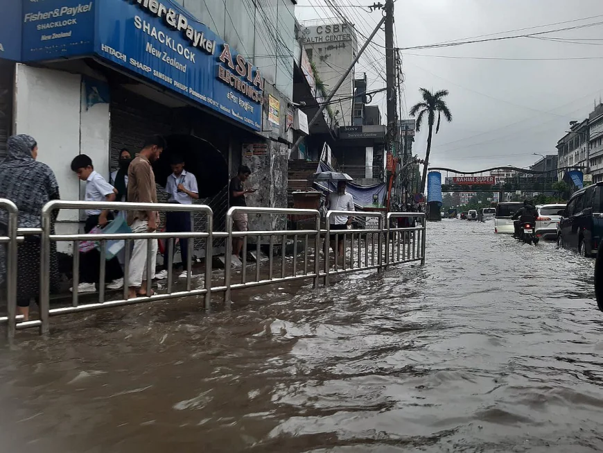 Rain, jam paralyse Dhaka city