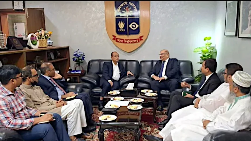 Dhaka, Islamabad to expand academic cooperation