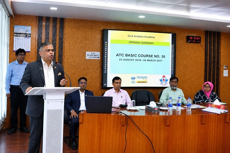 Basic course begins to build skilled air traffic controllers