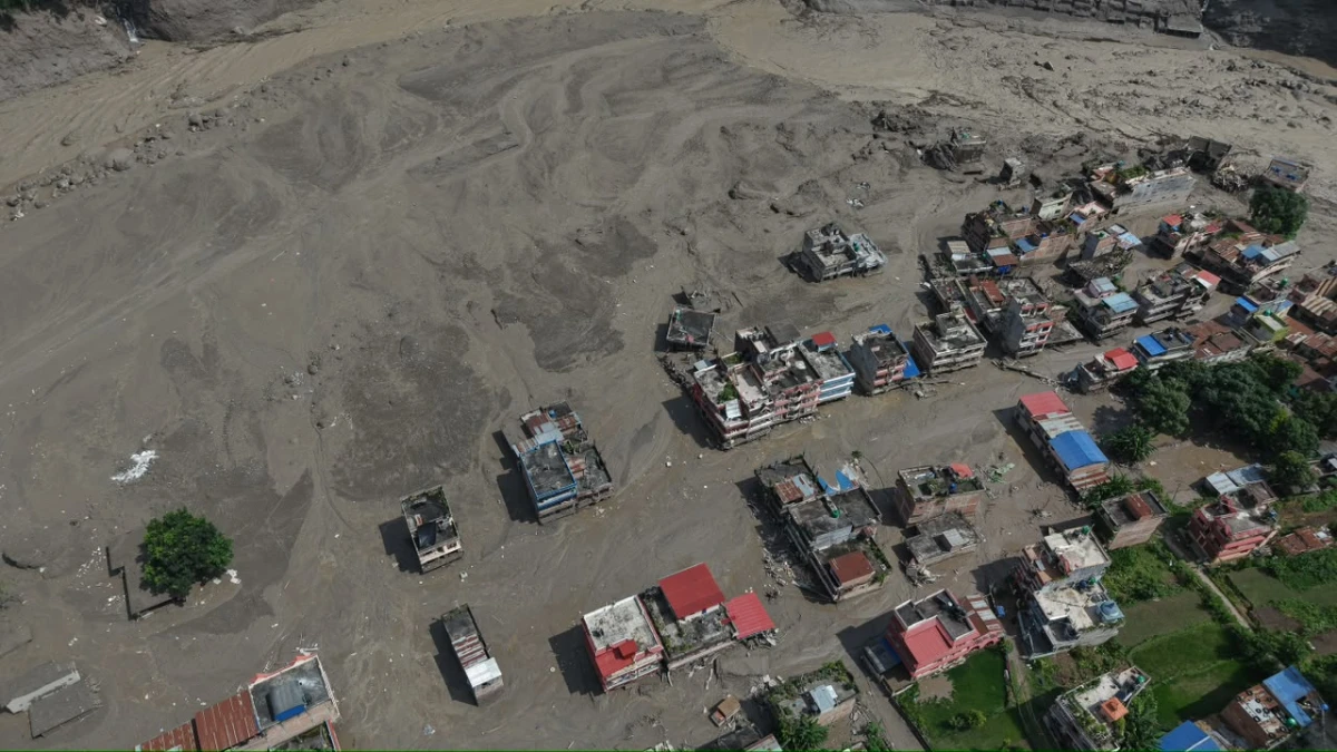 Himalayan tsunami: Nepal flood in photos
