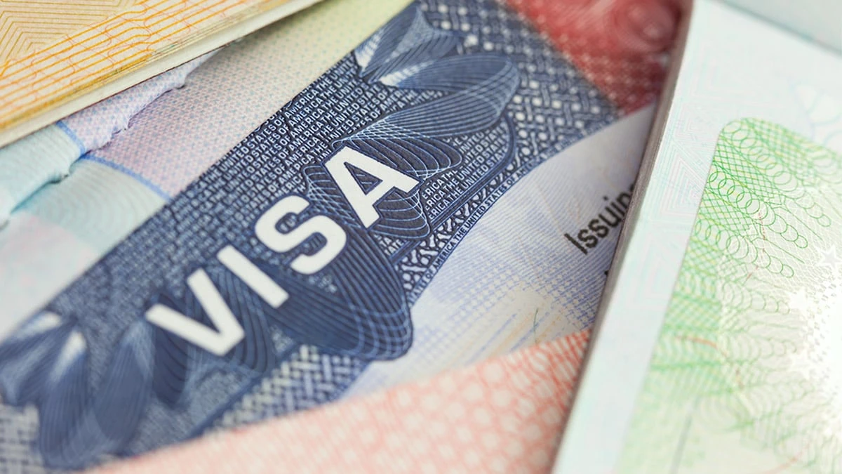 US plans mass visa revocation targeting asylum seekers