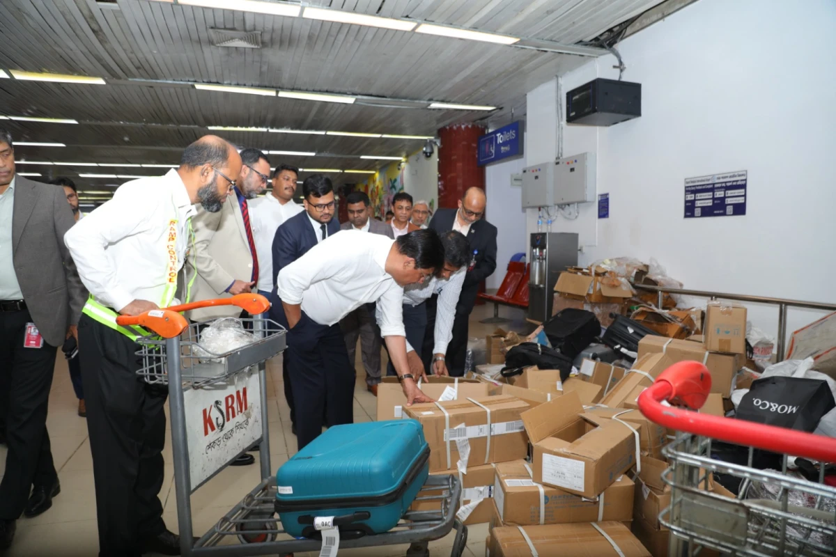 Minister orders faster baggage handling at Shahjalal airport