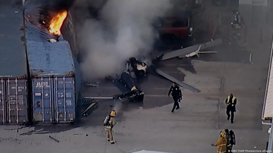 News helicopter crashes in LA, killing three