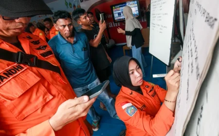 Six dead, 107 rescued from Indonesian ferry in Java Sea 