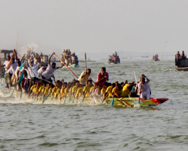  Nikly Haor comes alive with traditional boat race