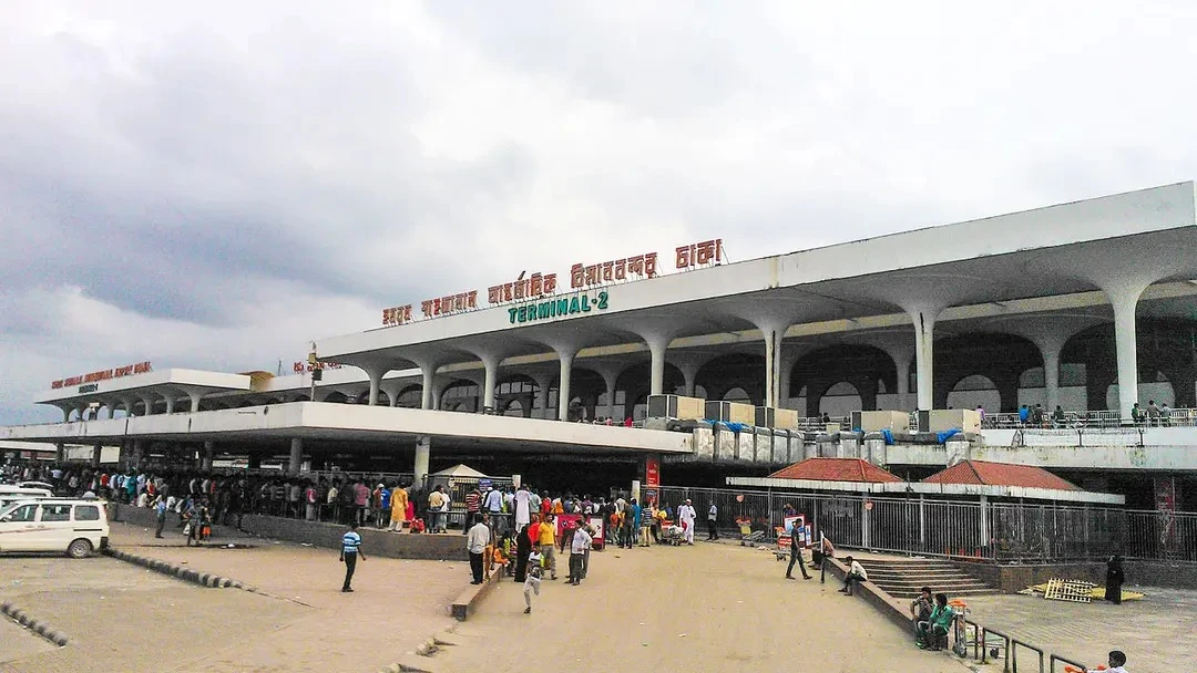 Legal notice seeks live CCTV of airport baggage handling